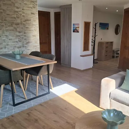 Апартаменты Green Home Apartman